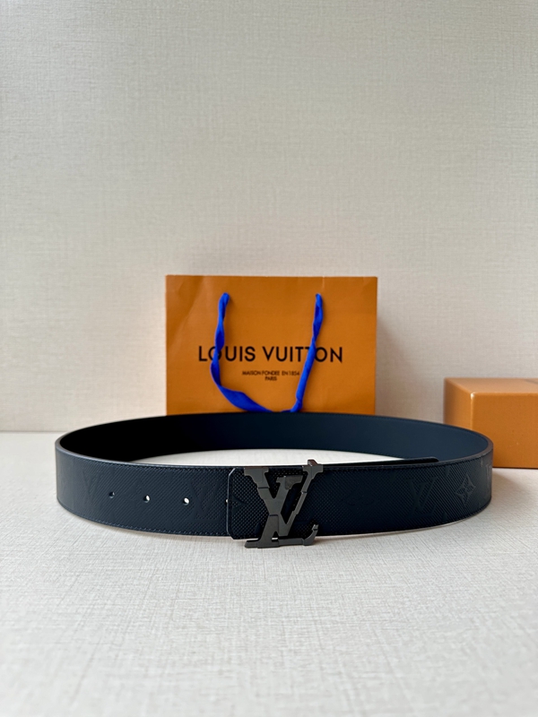 激安ルイヴィトンベルト正面デザイン